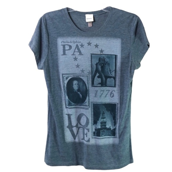 NWOT Independence Philadelphia PA LOVE Shirt XL - Picture 1 of 8